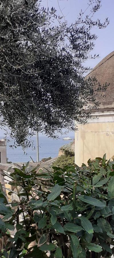 Sonnino B&B Procida Exterior photo